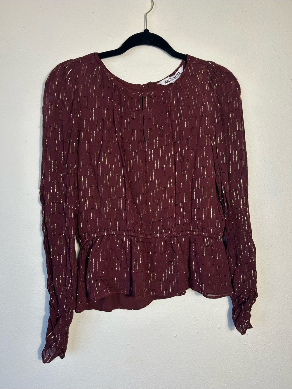 Walter Baker Metallic Shimmer Blouse Medium M Burgundy Gold Peplum Boho Keyhole